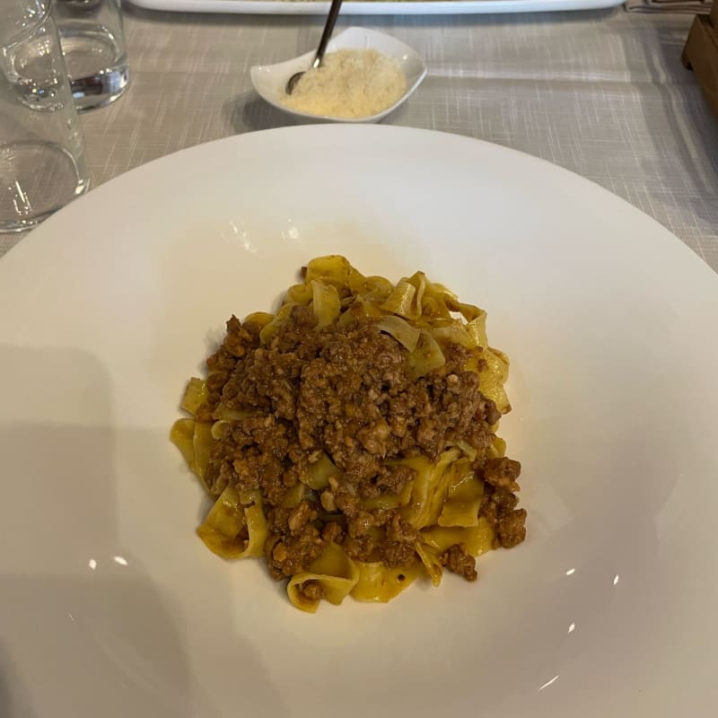 Tagliatelle al ragù  - Osteria della cavazzona, Castelfranco Emilia