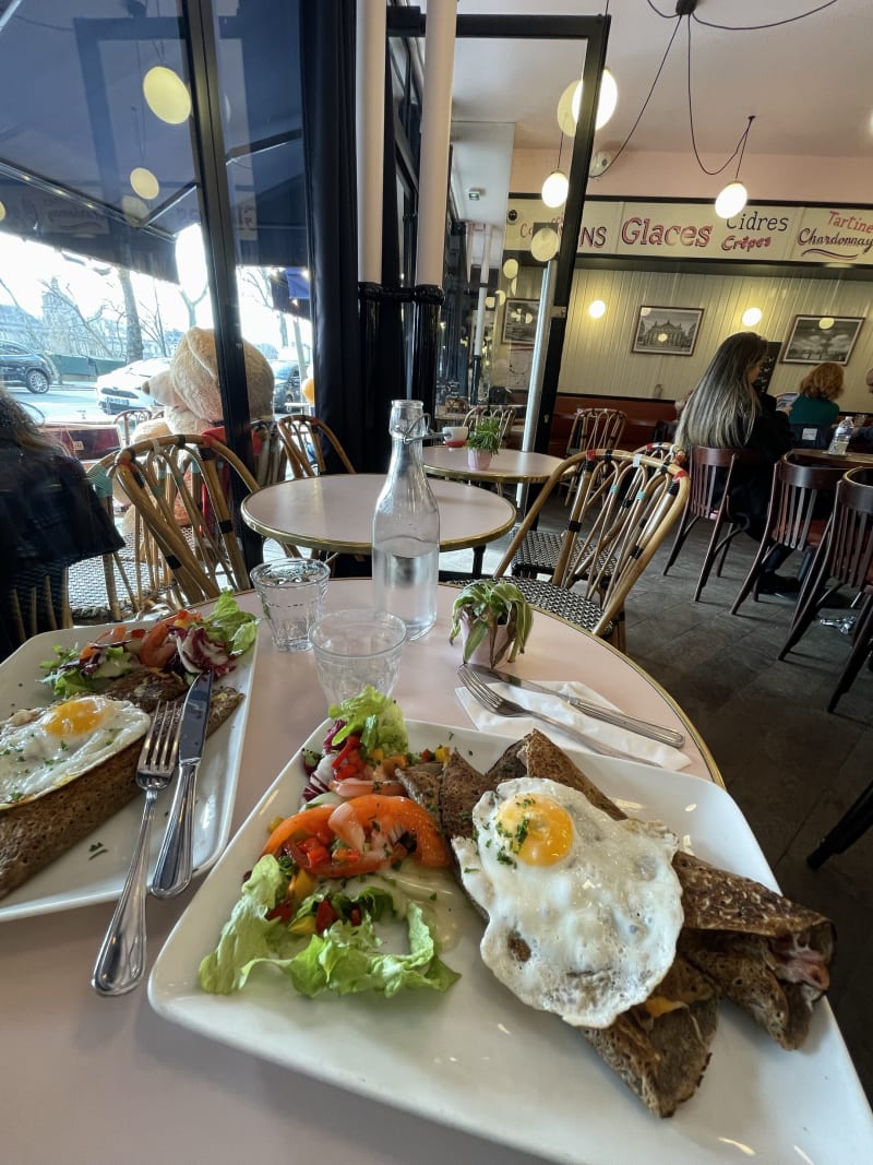 Crêperie Parisienne, Paris