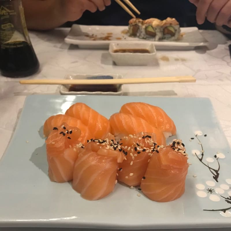 Uramaki salmone - Samurai Statuto, Turin