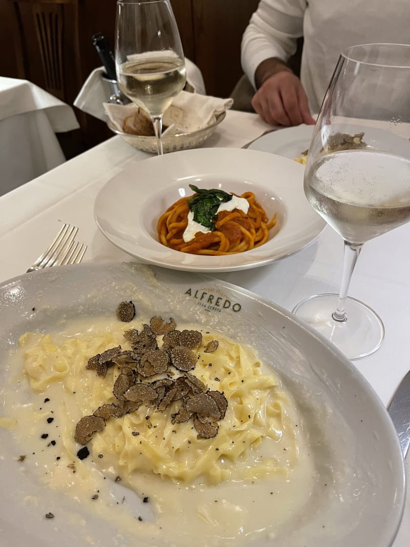 Alfredo alla Scrofa a Roma Menu, prezzi, immagini, recensioni e