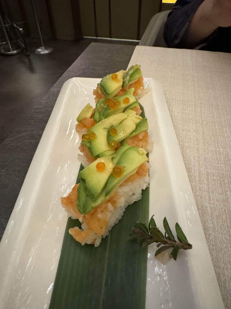 Muud Creative Sushi, Milan