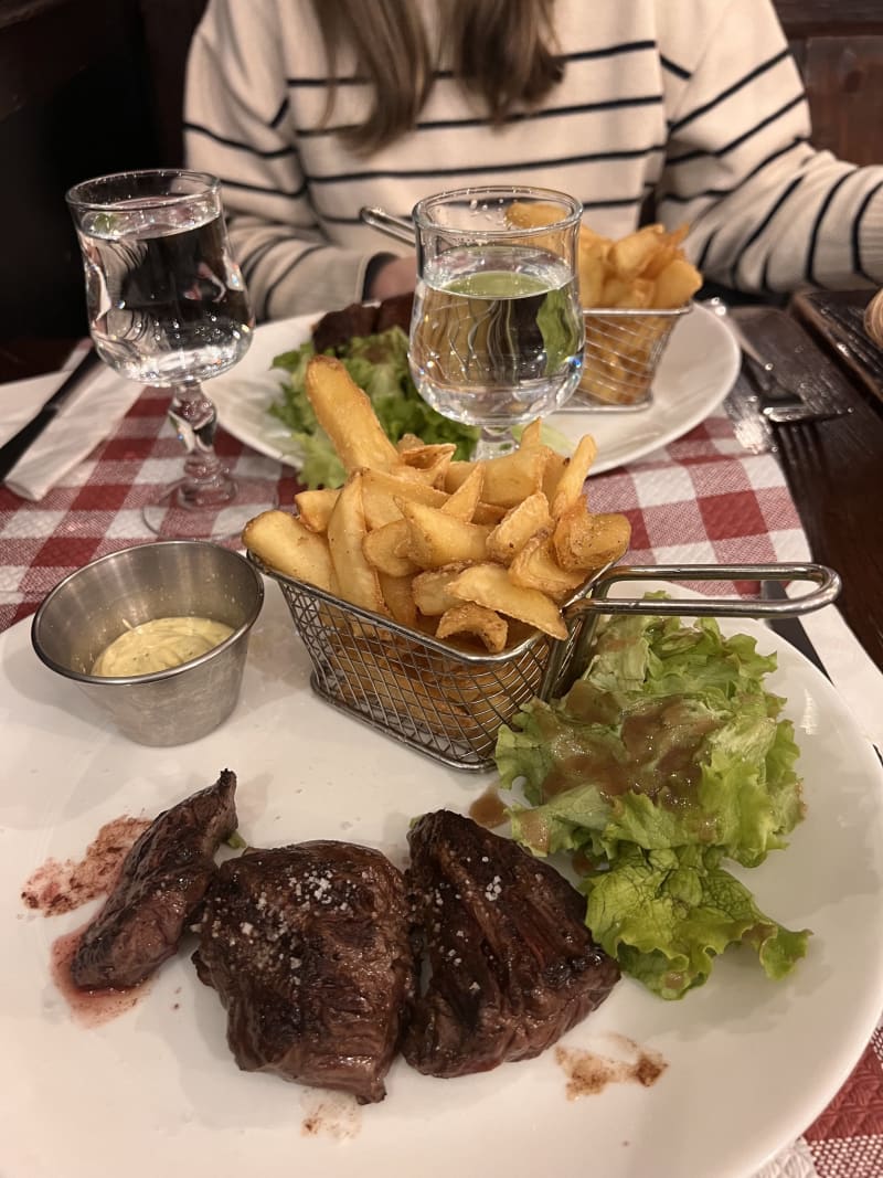 La Taverne de l'Olympia, Paris