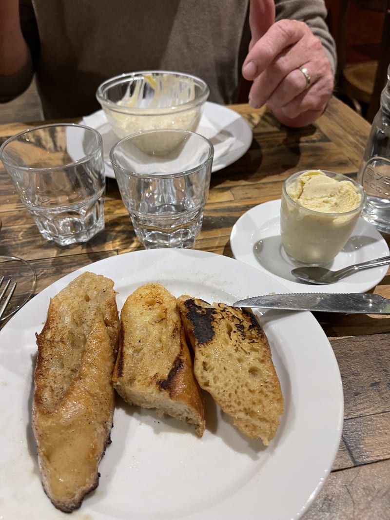 Le Café, Paris