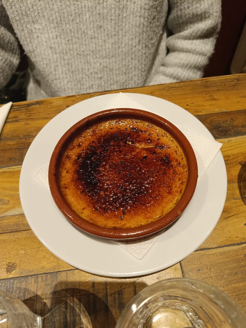 Le Café, Paris