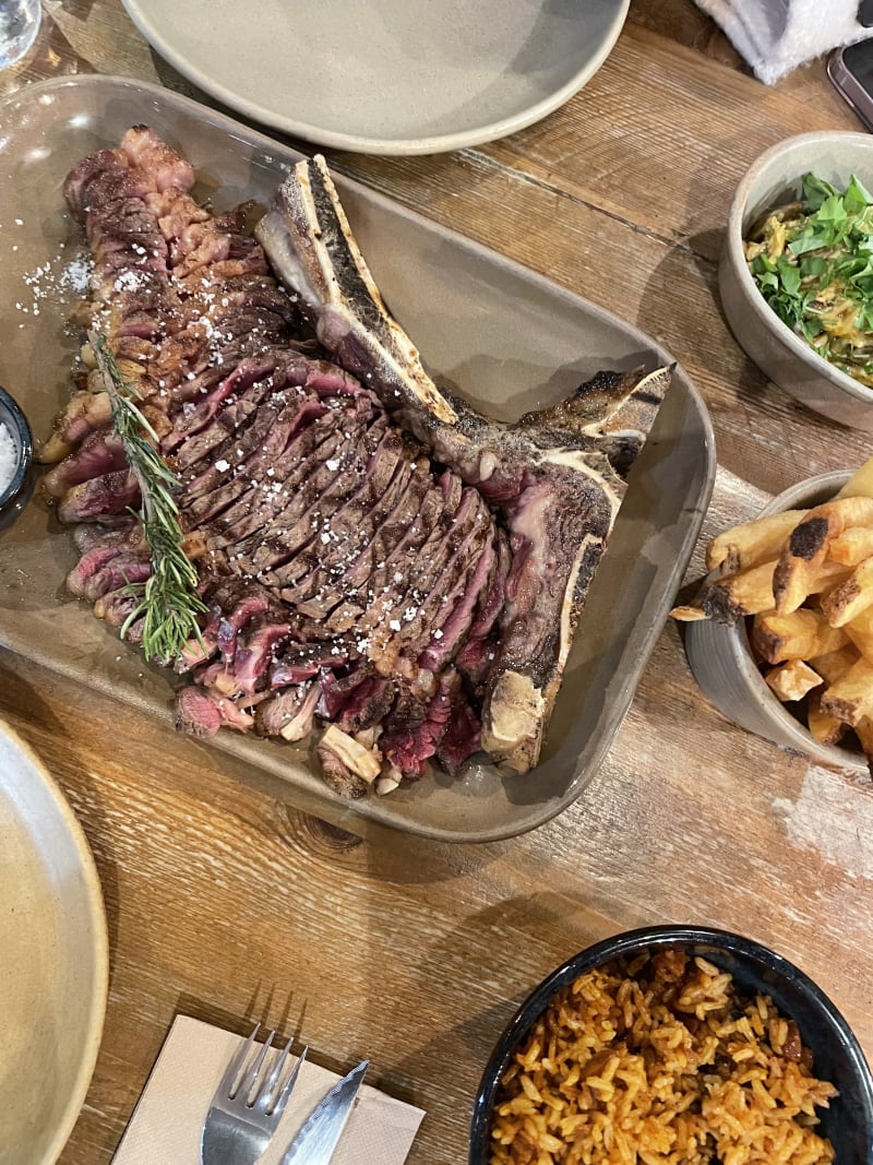 Restaurant Terminal 4450 à Matosinhos Menu, avis, prix et réservation