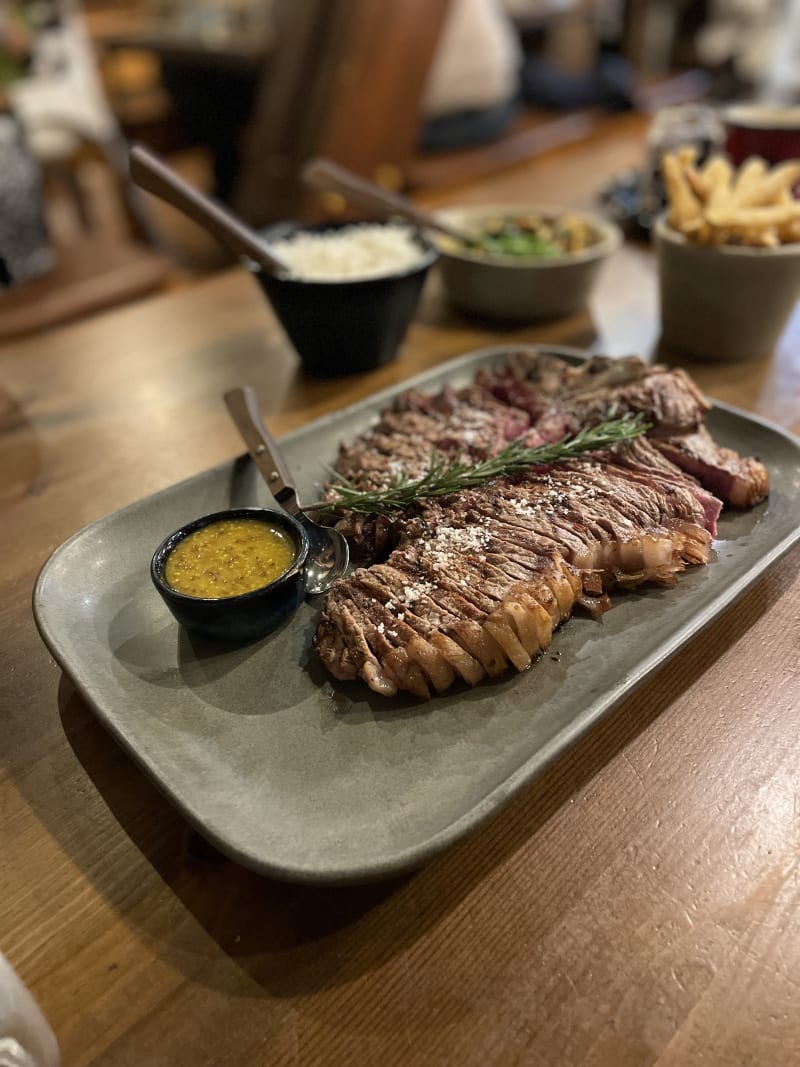 Restaurant Terminal 4450 à Matosinhos Menu, avis, prix et réservation