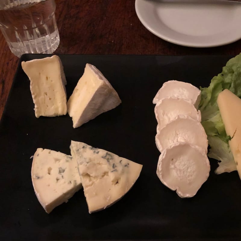 Cheese dessert - Nos Ancêtres les Gaulois, Paris