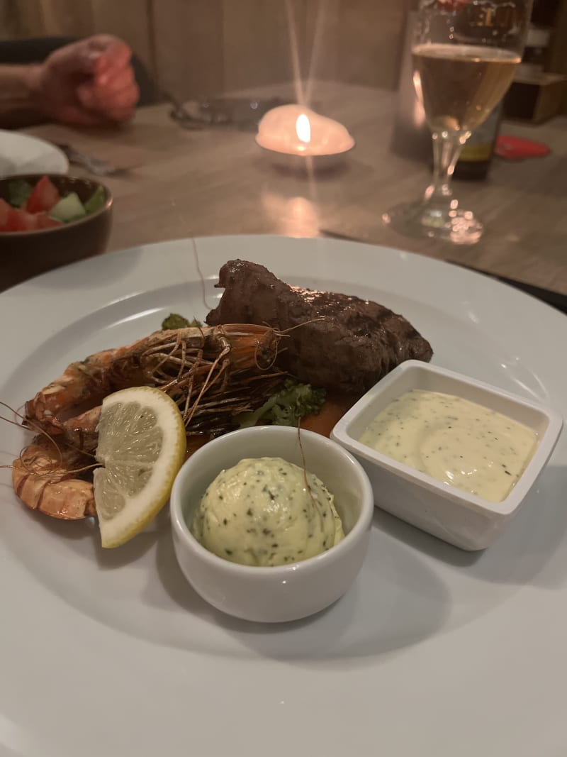 Surf & turf - Stone Grill House Arnhem, Arnhem