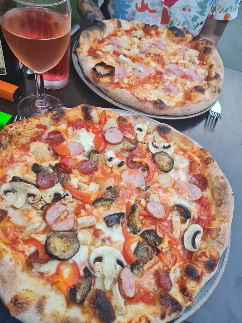 Pizza Piccolo in London Restaurant Reviews, Menus, and Prices TheFork