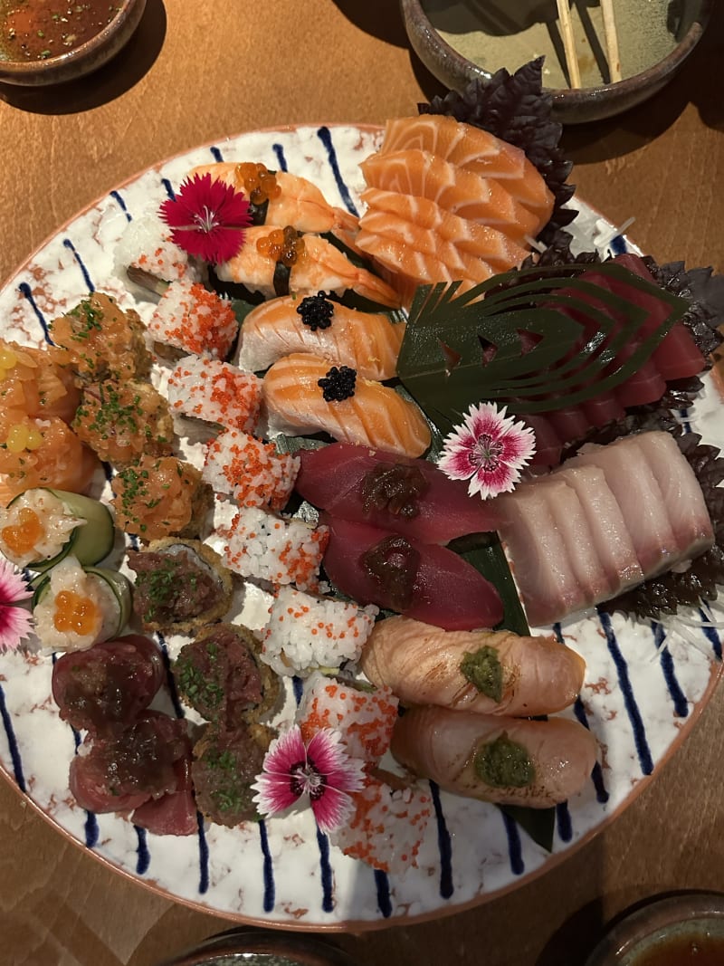 Unique Sushi Lab, Lisbon