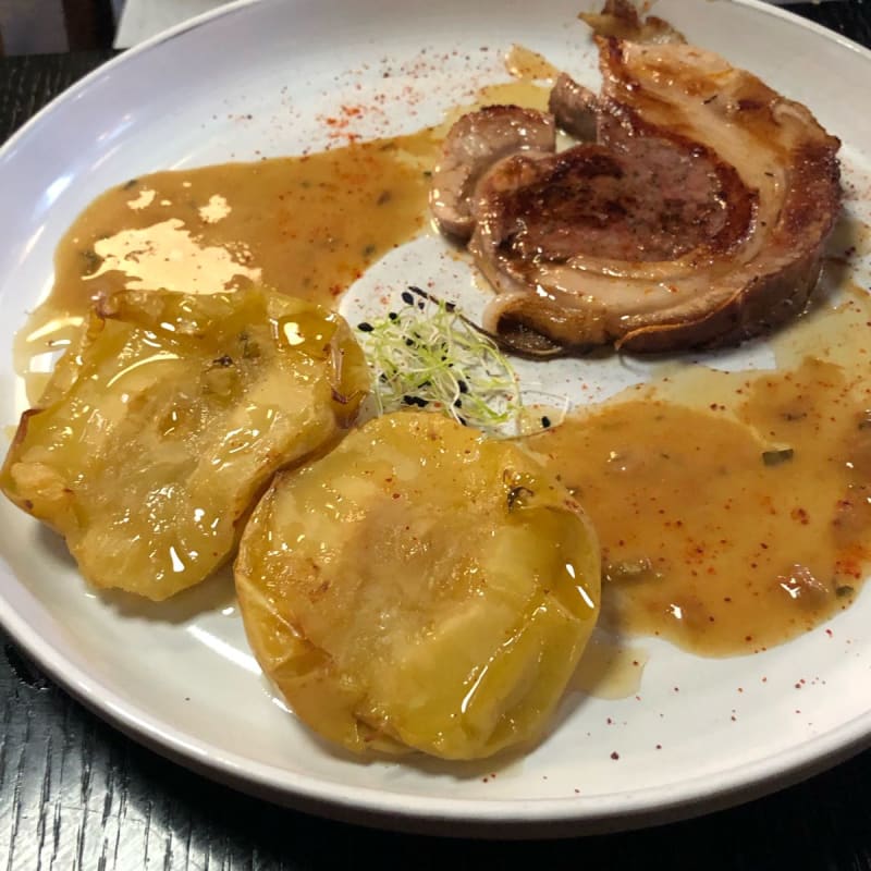 Poitrine de veau farcie sauce estragon et pommes  - Les Clanchistes, Fontenay-sous-Bois