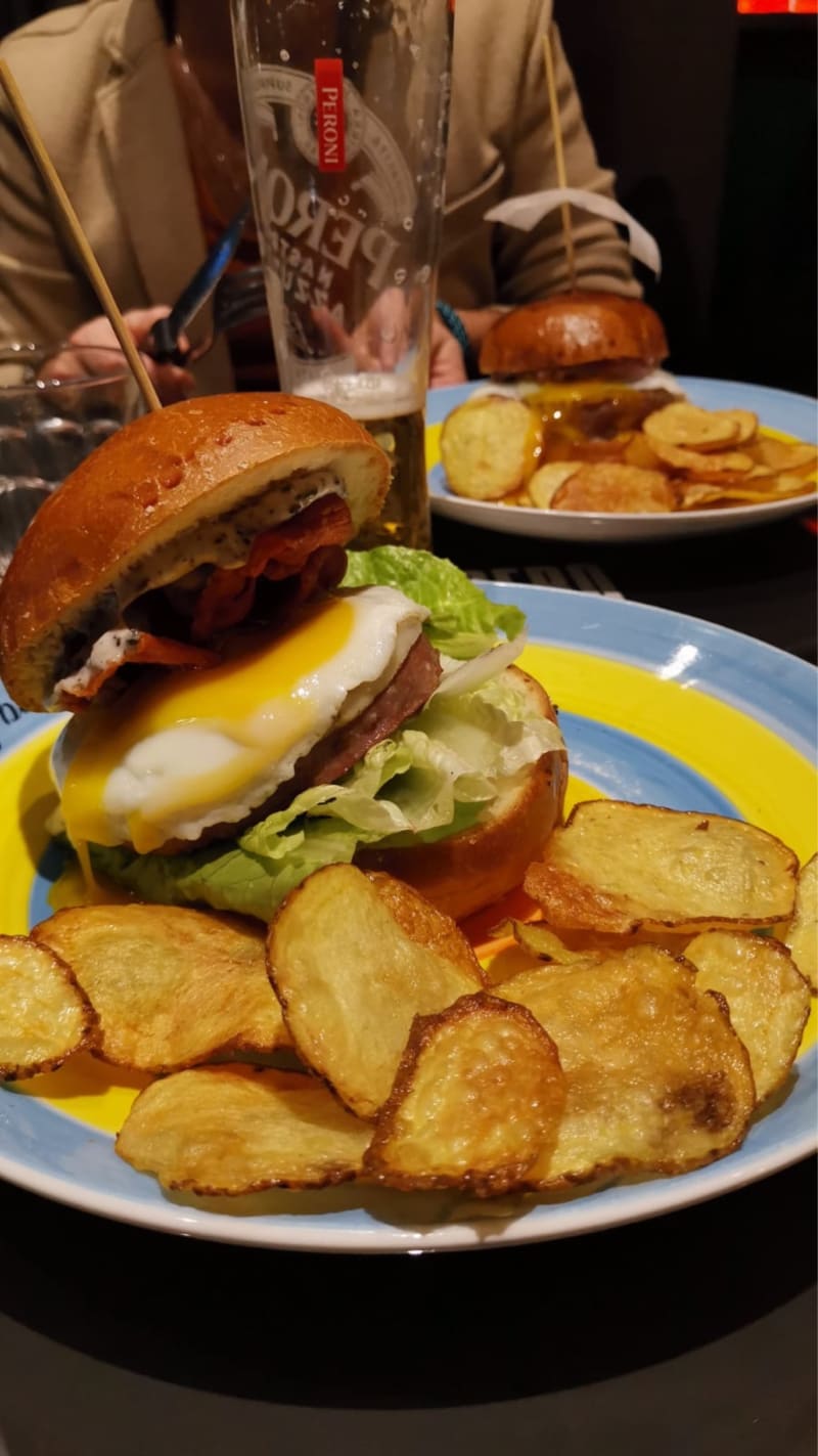 Ham Holy Burger Marghera, Milan