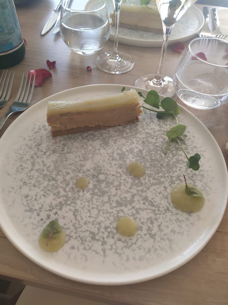 Foie gras sur croustillant praliné et gelée pomme  - Bistrot Gourmet, Gravelines