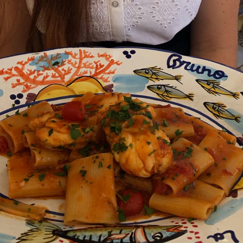 Paccheri con pescato del giorno - La Cambusa