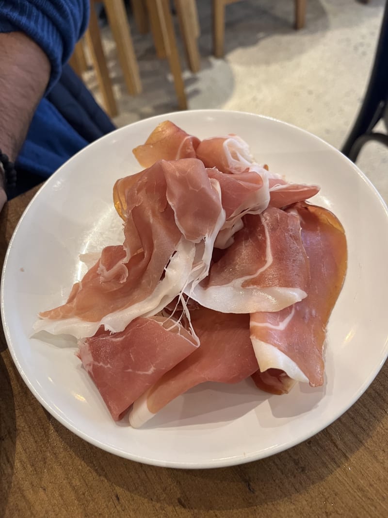 SUGO Pasta Fresca, Paris