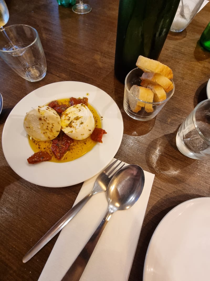 Mozza & tomates séchées - SUGO Pasta Fresca, Paris