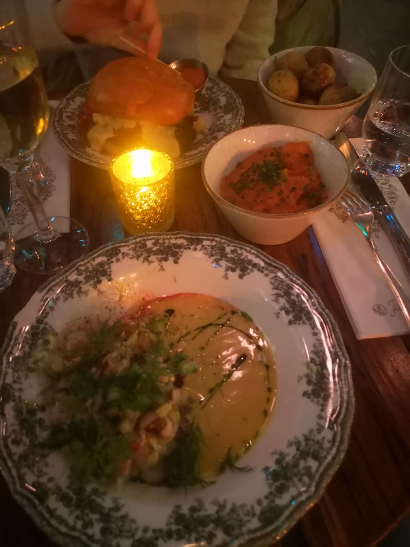 Jungle Palace Restaurant - Ephemera in Paris - Restaurant Reviews, Menu