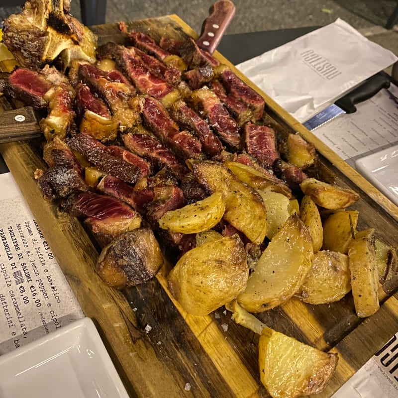 Carne gustosissima e cottura perfetta - Rustico, Rome