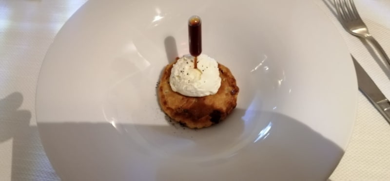 Tartatin di pere con gelato, guanciale e vermouth - DaVì Food Lab, Acqui Terme