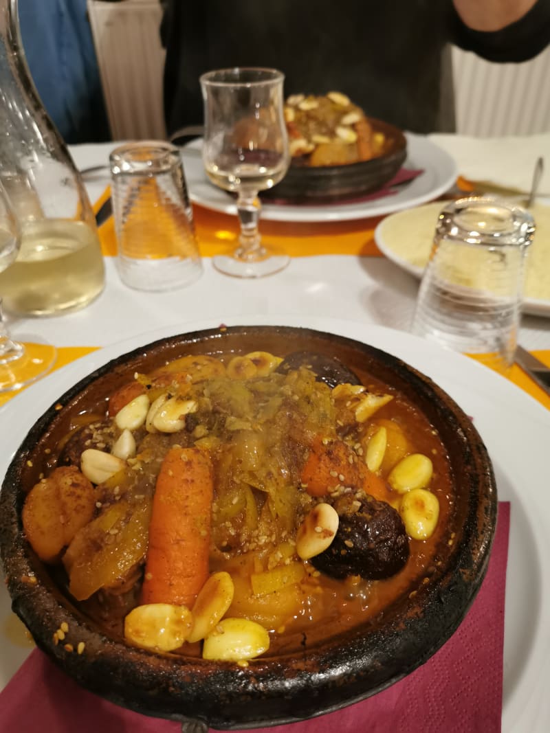 Tajine agneau - Le Convivial, Vernon