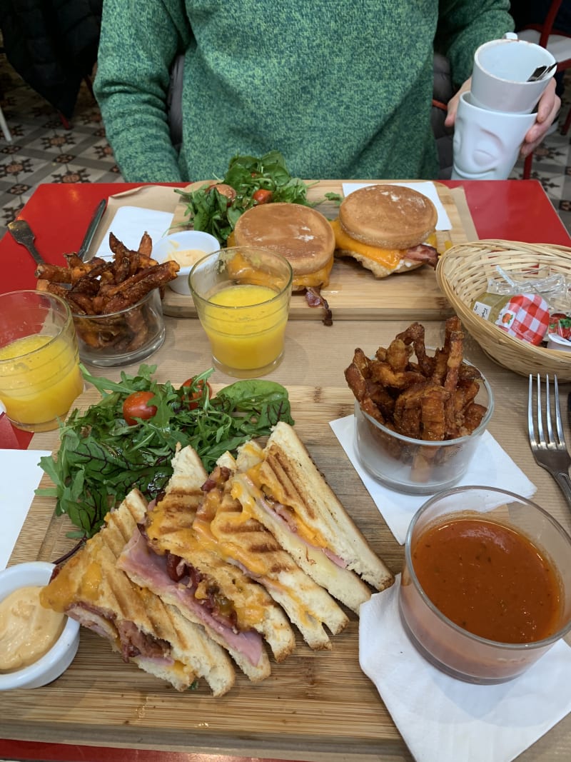 YoupiBrunch - Chez Gladines les Halles, Paris