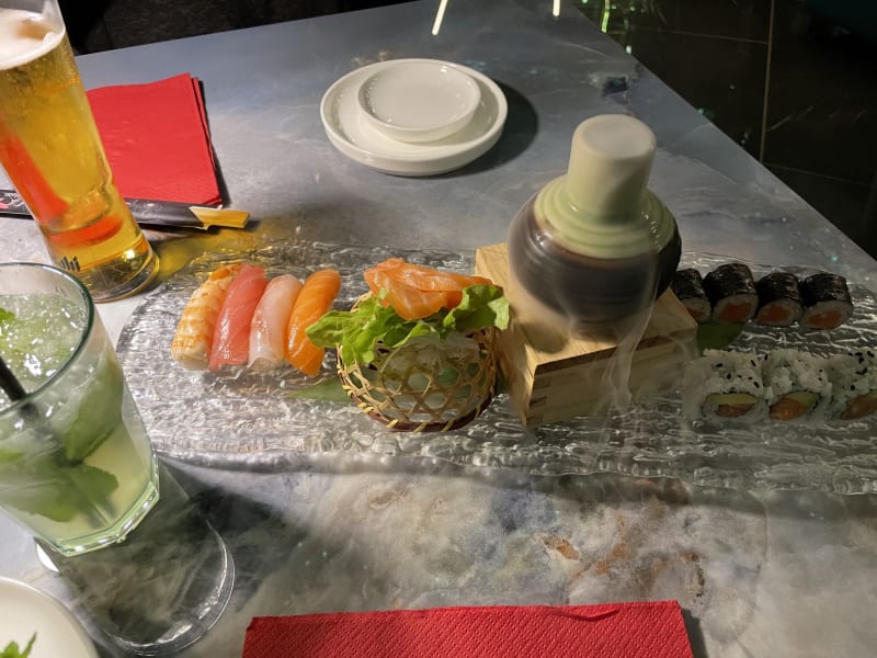 EIMI Sushi, Milan