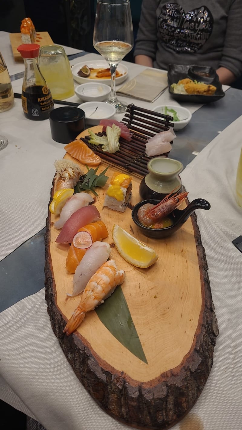 EIMI Sushi, Milan