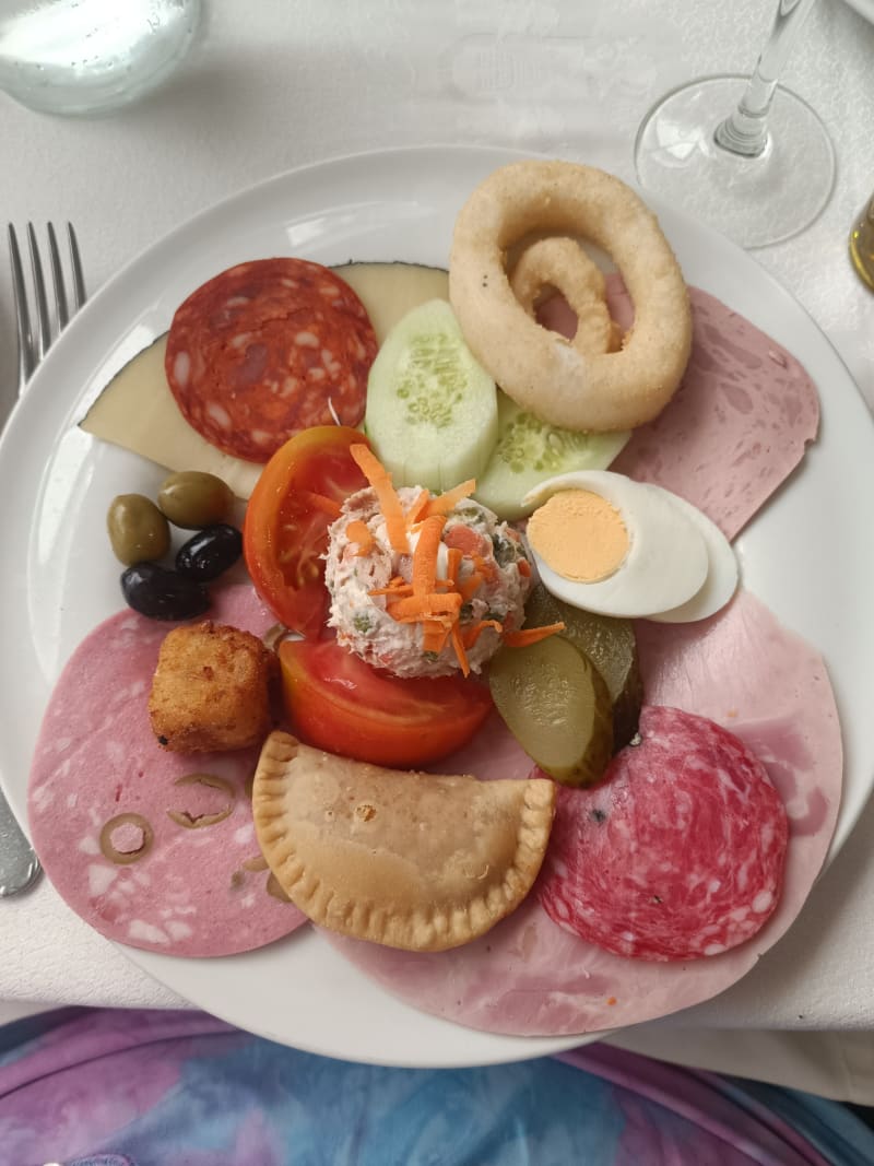 Restaurant El Patio à La Almunia De Doña Godina Menu, avis, prix et