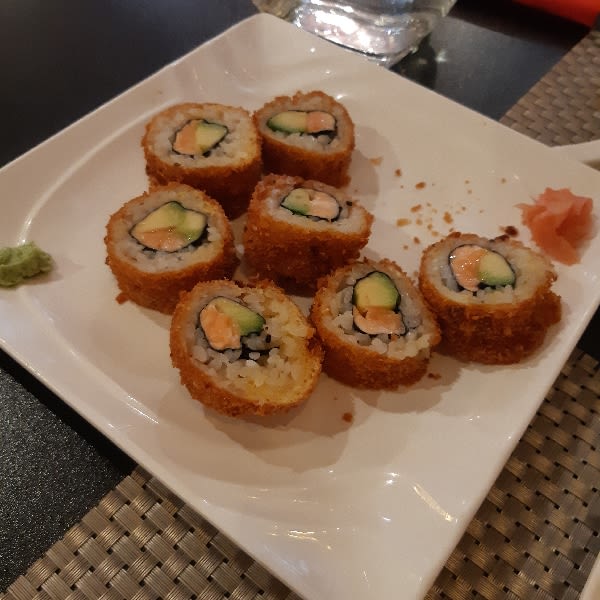 Sushis saumon avocat - Yuki, Massy