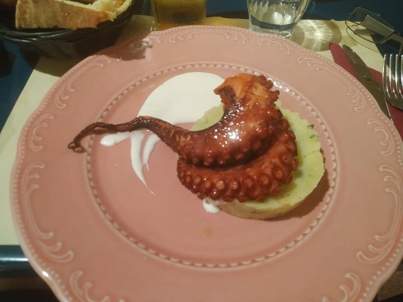 Polpo Croccante Con Patata Prezzemolata - Altro? Mercato delle Erbe, Bologna