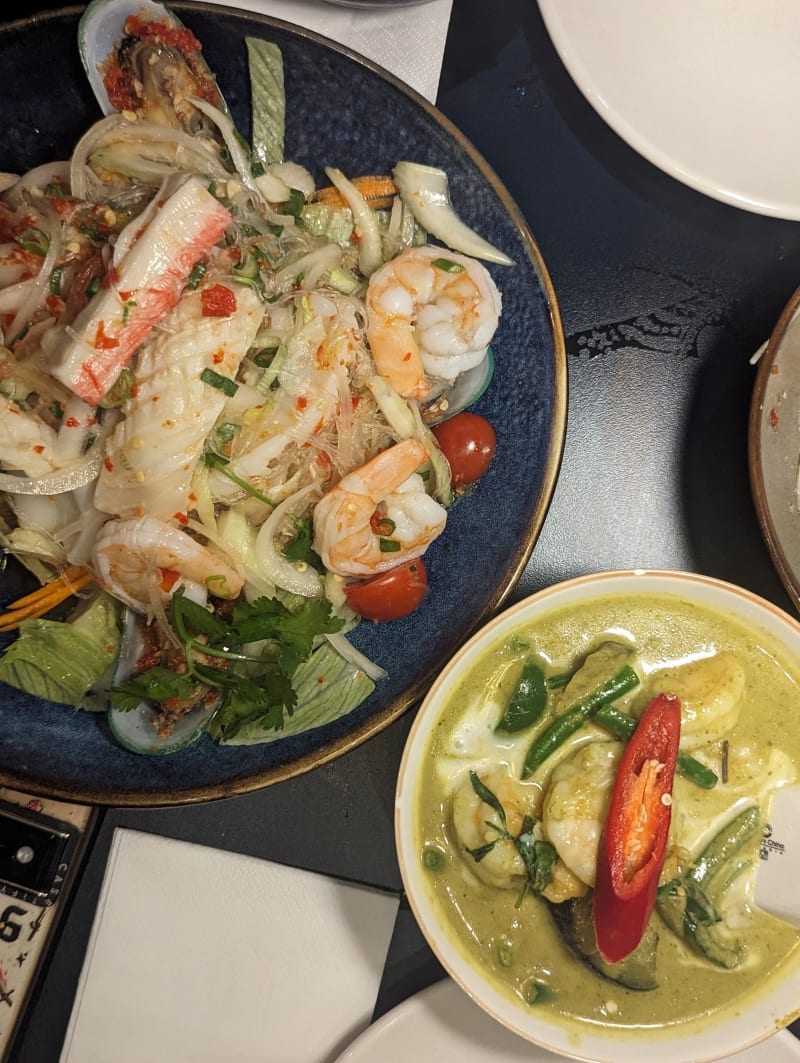 Mum Likes Thai Food Leytonstone in London Restaurant Reviews, Menu