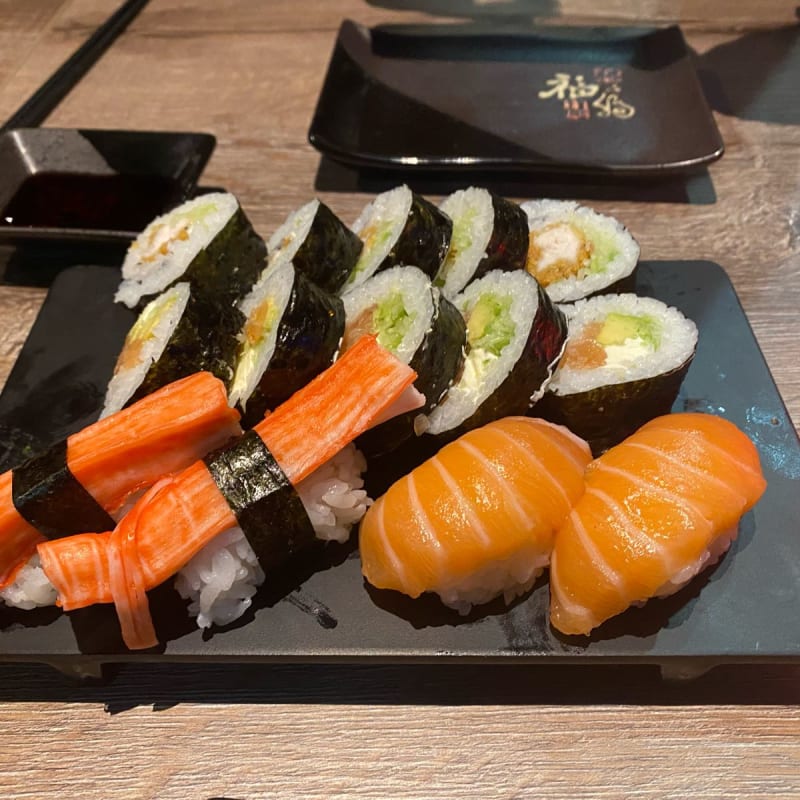 Heerlijk - Sems sushi all you can eat, Doornenburg