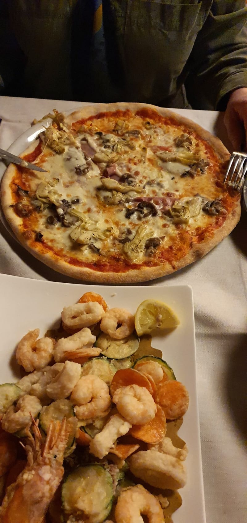 Ristorante Pizzeria King Varedo in Varedo Menu, openingstijden