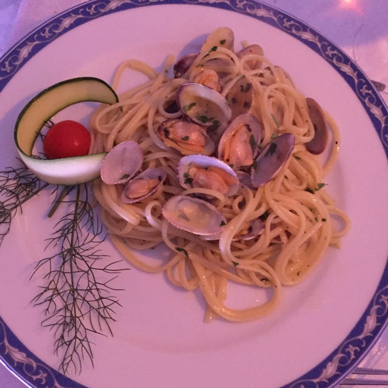 Spaghetti alle vongole veraci - La Tana, Legnano