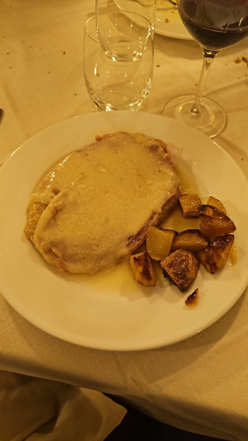 Rosteria Luciano, Bologna