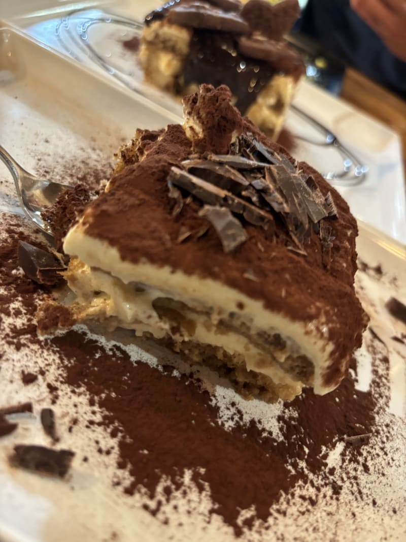 Mr, 100 Tiramisù, Rome