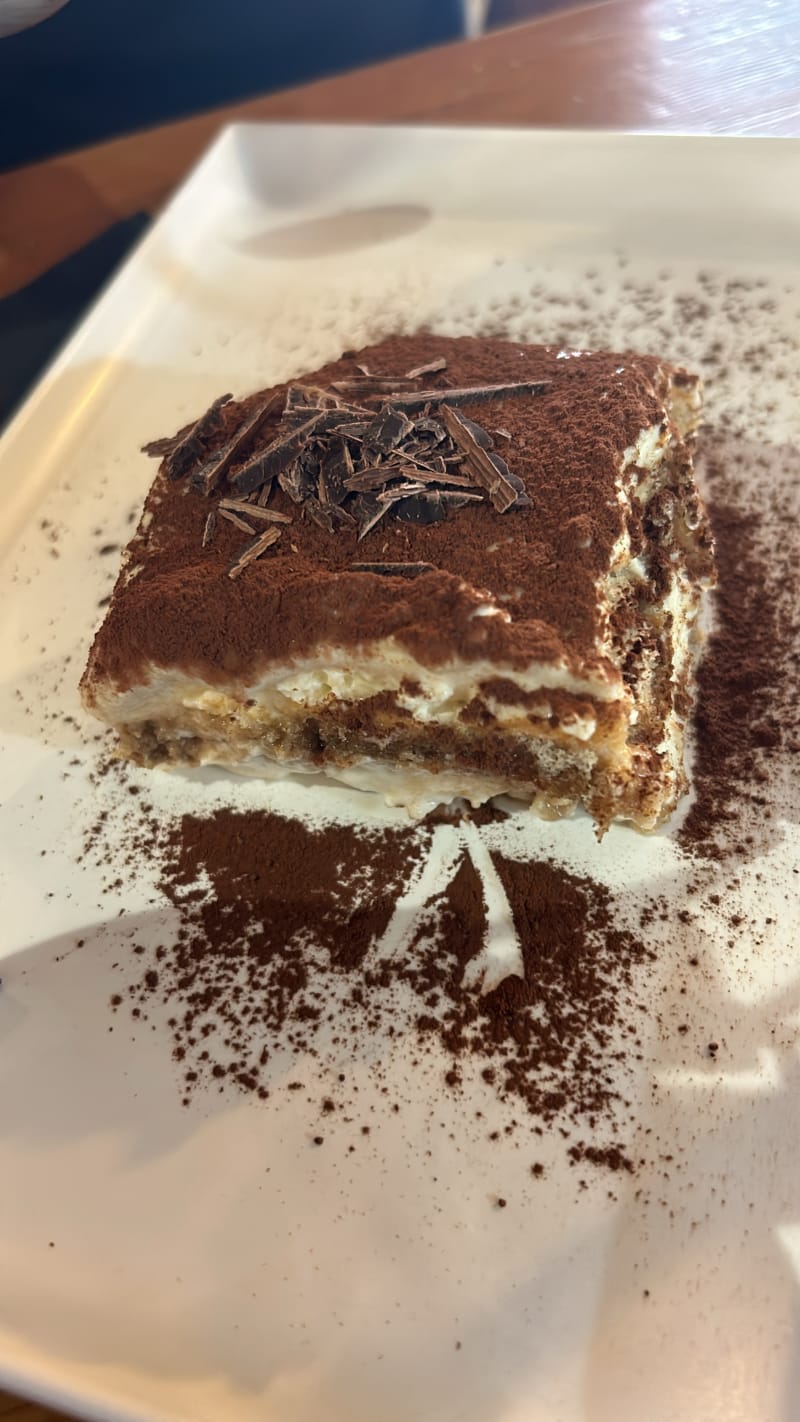 Mr, 100 Tiramisù, Rome