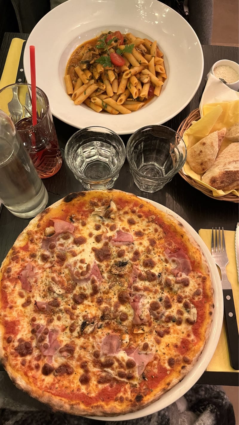 Gusto Italia, Paris