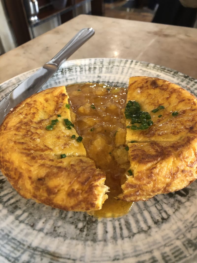 Tortilla con cebolla caramelizada - Antúnez, Barcelona