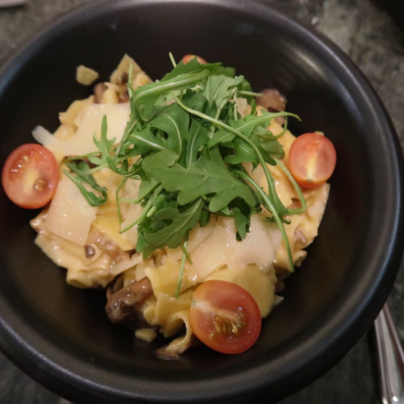 Brasserie Stocks & Bonds at Hotel Indigo The Hague Palace Noordeinde in Den Haag Menu