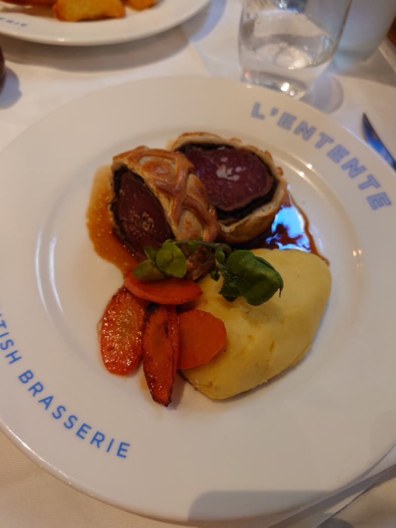 L'Entente, Le British Brasserie, Paris