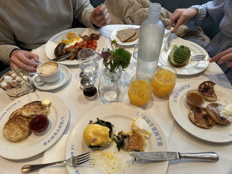 L'Entente, Le British Brasserie, Paris