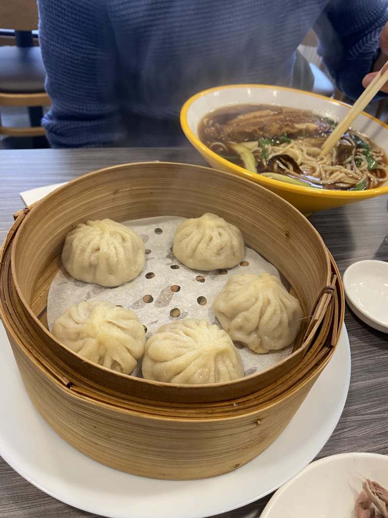 Chez Jiangnan, Paris