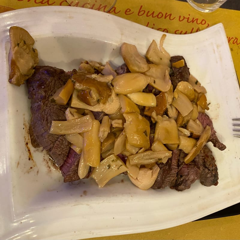 Tagliata ai porcini  - Pizzeria I 3 Scalini, La Spezia