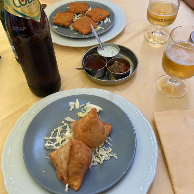 Samosa e Paneer Pakora - Bombay Tandoori Ristorante Indiano, Genoa