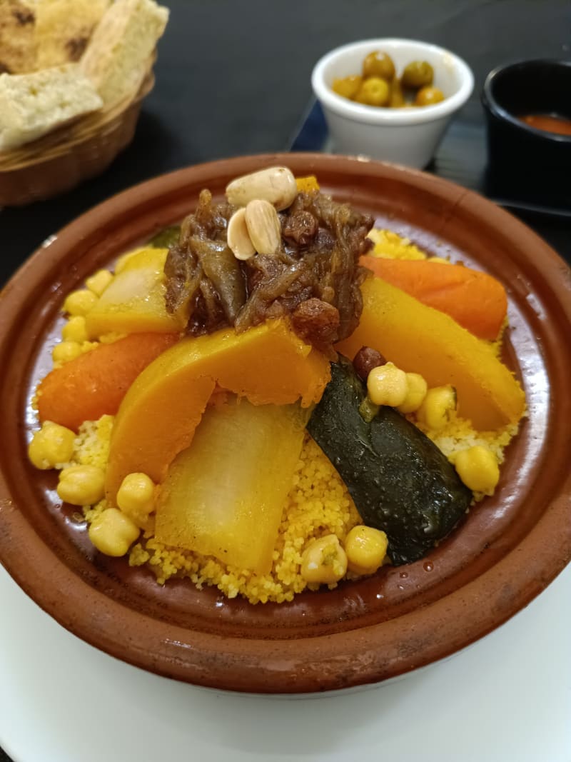 Cus cus de verduras - Restaurante Árabe Halal Marrakech, Barcelona