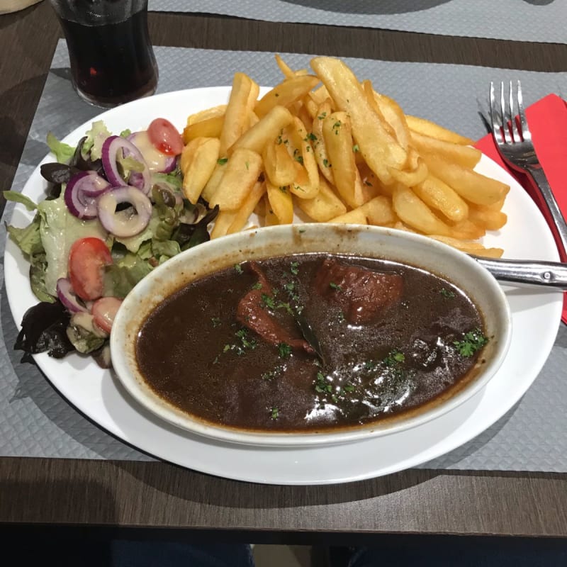 Un bœuf parfait et une sauce excellente - La Maison, Dunkerque