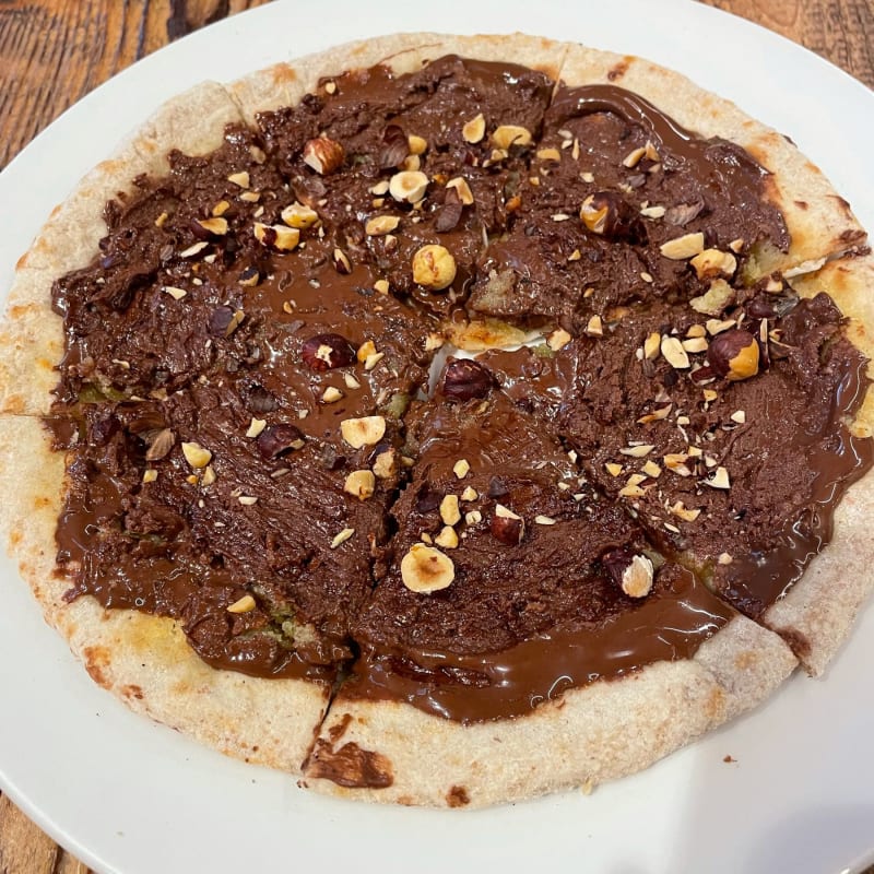 Gourmand et très généreux!   - La Pizzeria du Café la Jatte, Neuilly-sur-Seine