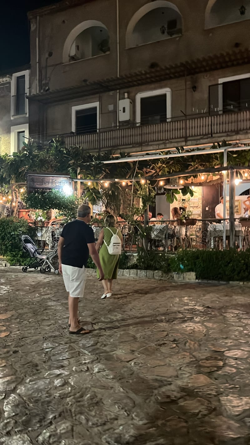 Trattoria da Valentone, Marina Di Camerota