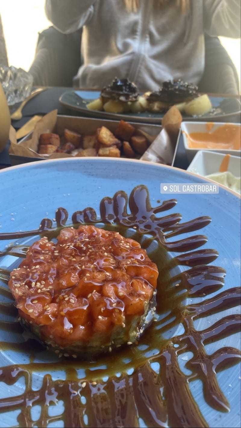 Tartar de salmón  - SOL Gastrobar, Girona